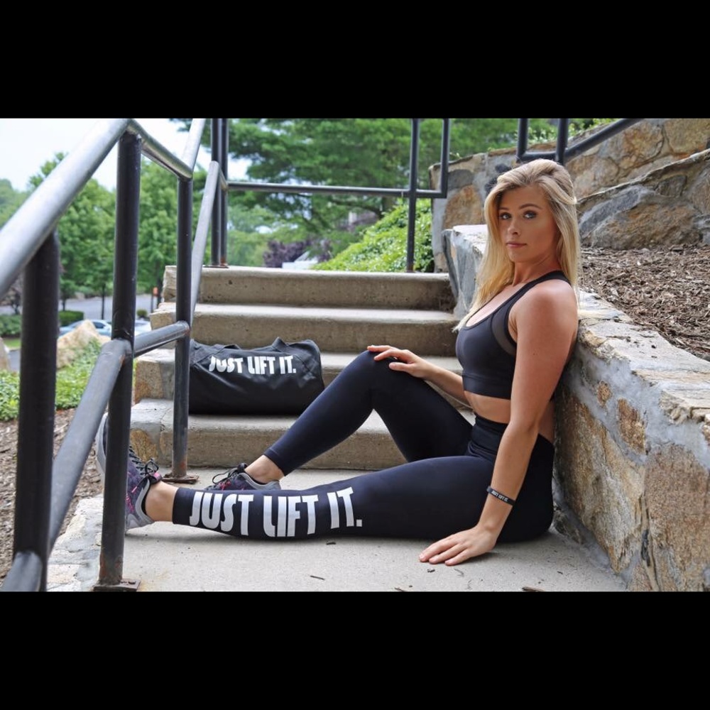 Workout pants